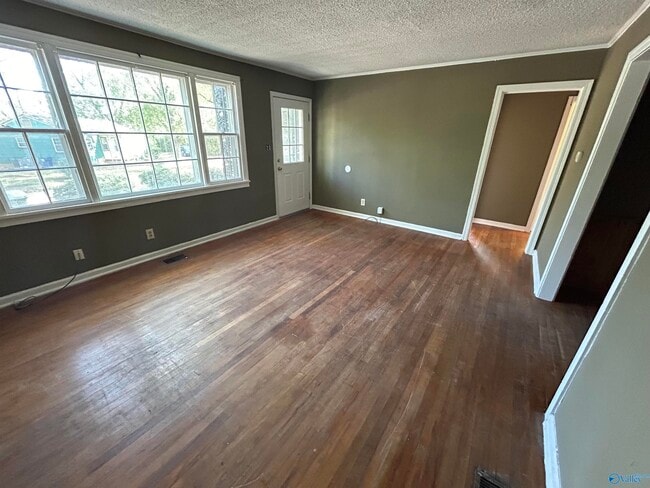 Foto del edificio - 803 Fairway Dr NW