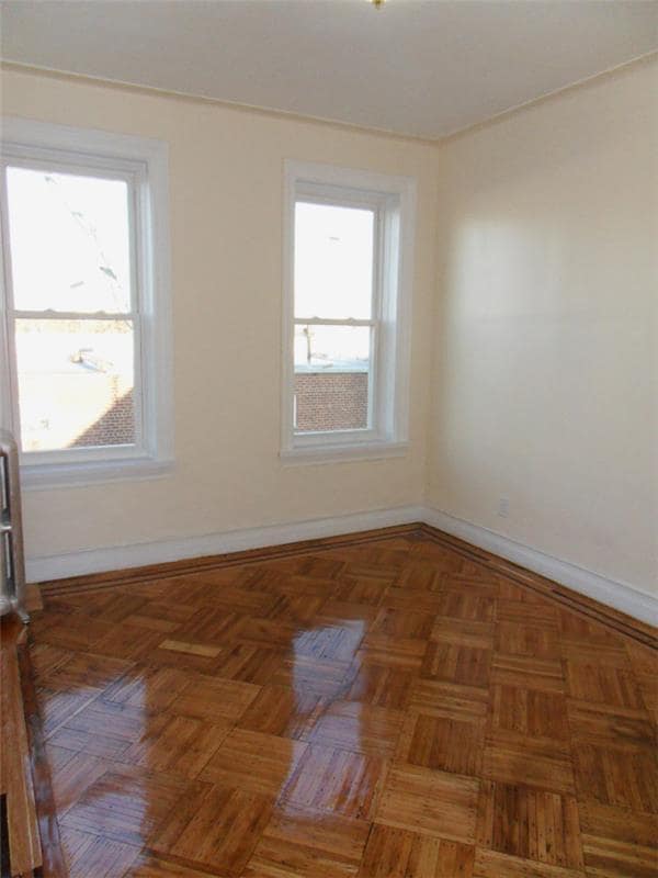 Building Photo - 747 Miller Ave
