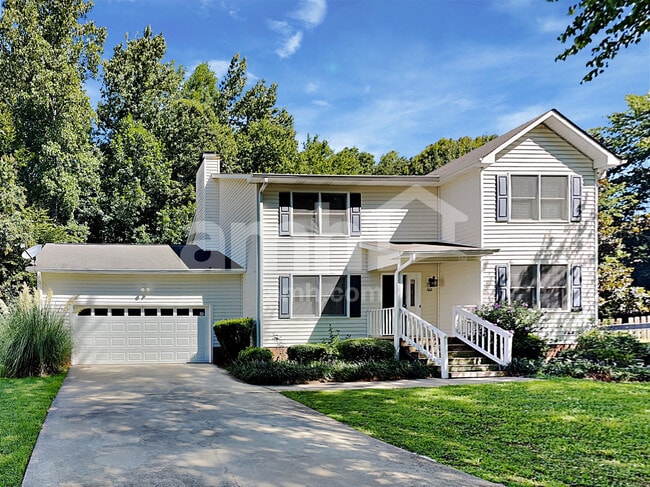 Building Photo - 6112 Glenridge Ct