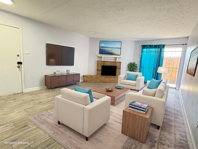 Foto del edificio - 10555 Turtlewood Ct