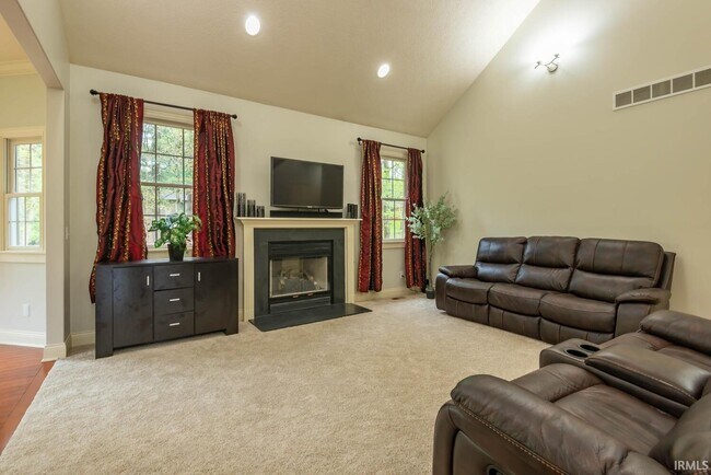 Foto del edificio - 1532 S Andrew Cir