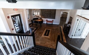 Building Photo - 101 N Rose St