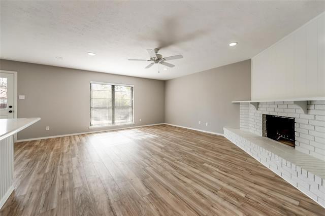 Building Photo - 714 Meadow Mead Dr