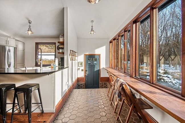 Foto del edificio - 704 24th Ave