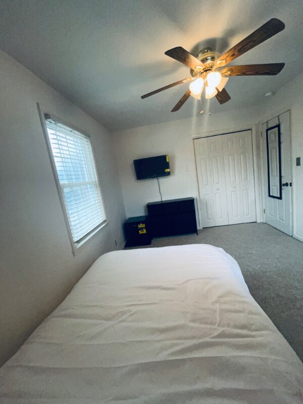 Foto del edificio - 4100 Wyndybrow Dr