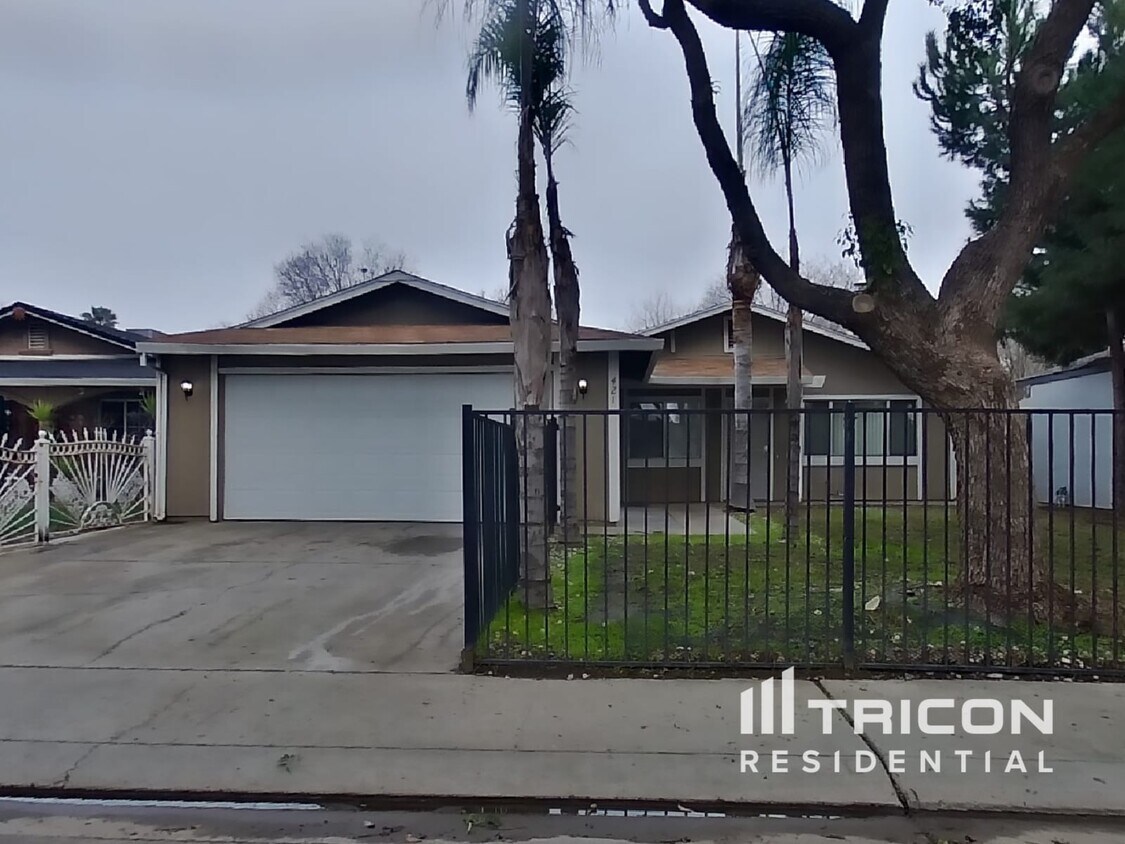 Foto principal - 421 Mount Hood Court Modesto CA