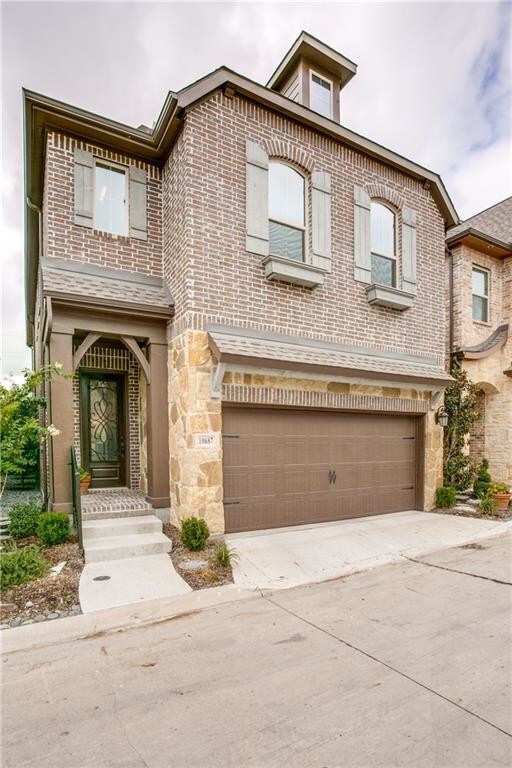 Building Photo - 10687 Plumwood Pkwy