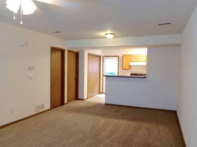 Foto del edificio - 406 E Liberty Ln