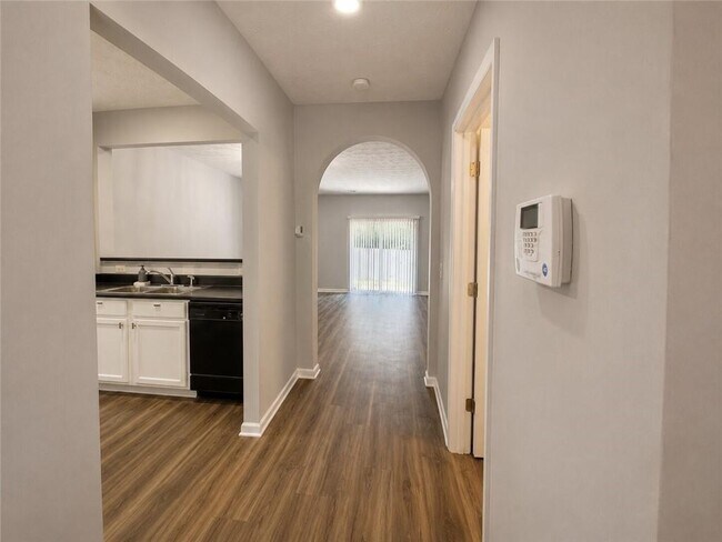 Foto del edificio - 3795 Austin Park Ln