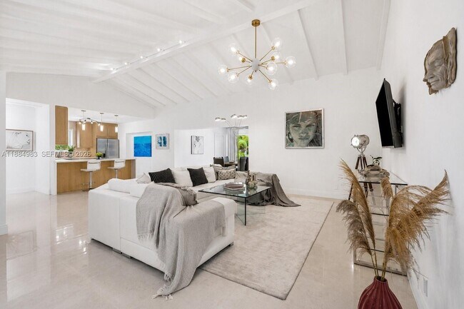 Foto del edificio - 2830 NE 56th Ct