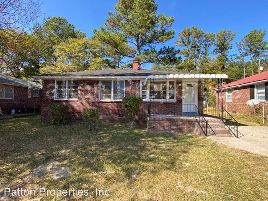 Primary Photo - 3 br, 1 bath House - 99 Madera Drive