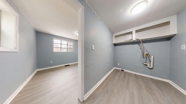 Building Photo - 154-156 Gordon Pl