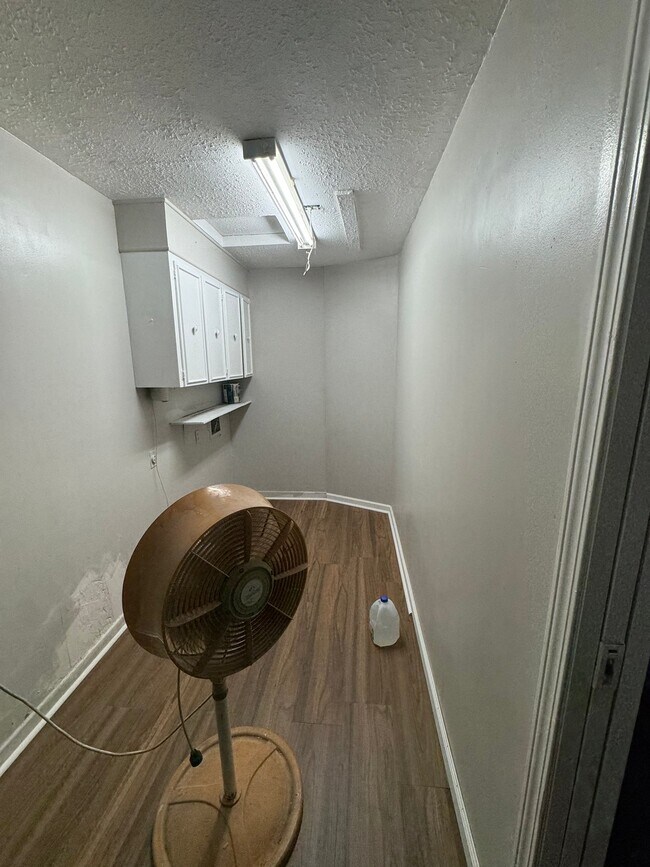 Foto del edificio - 3514 Sabine Ave