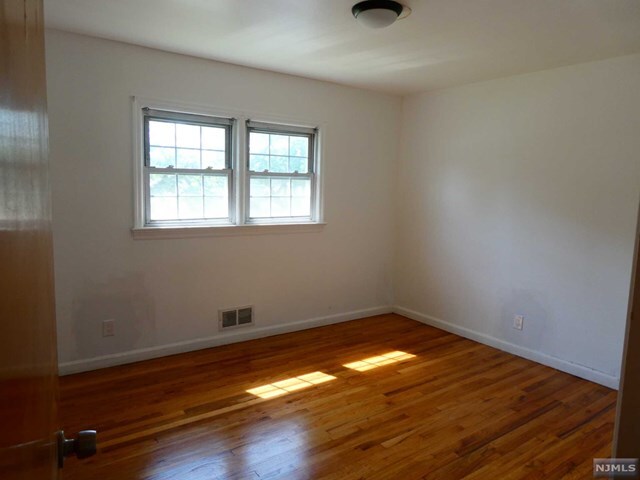 Foto del edificio - 183 Kent St