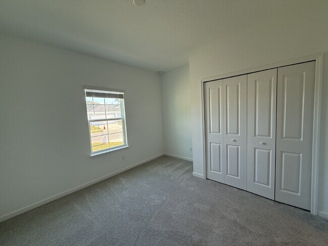 Foto del edificio - Modern Living Awaits! Stunning 4-Bedroom H...