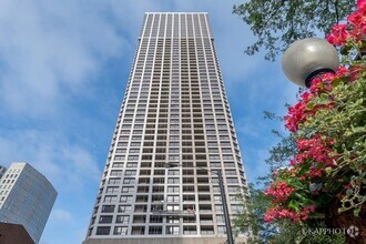 Building Photo - 1030 N State St
