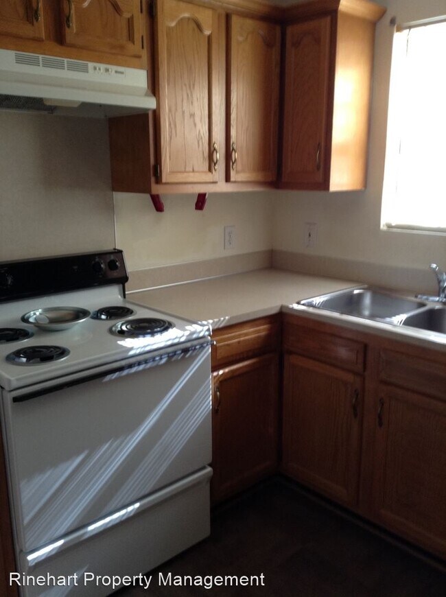 Foto del edificio - 2 br, 2 bath House - 1053 Park Meadow Lane