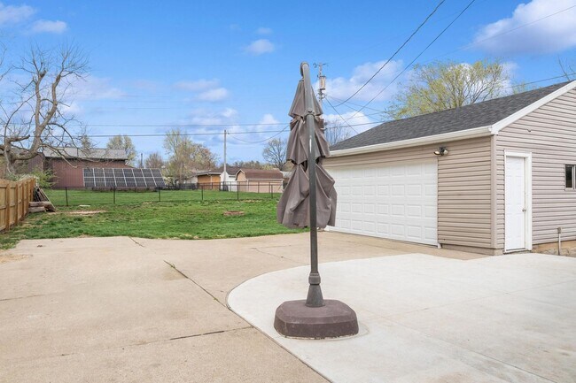 Foto del edificio - 3 Bedroom Ranch Home
