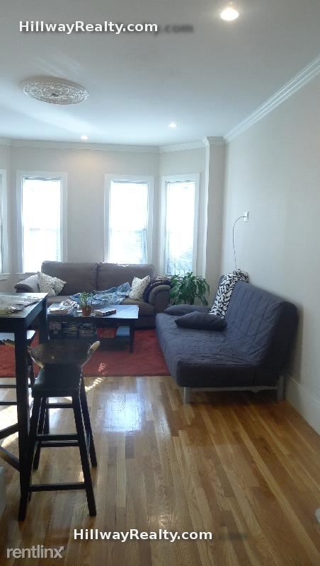 Building Photo - 64 Mozart St