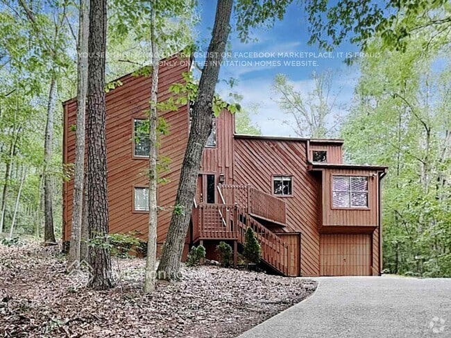 Building Photo - 1070 Rockcrest Dr