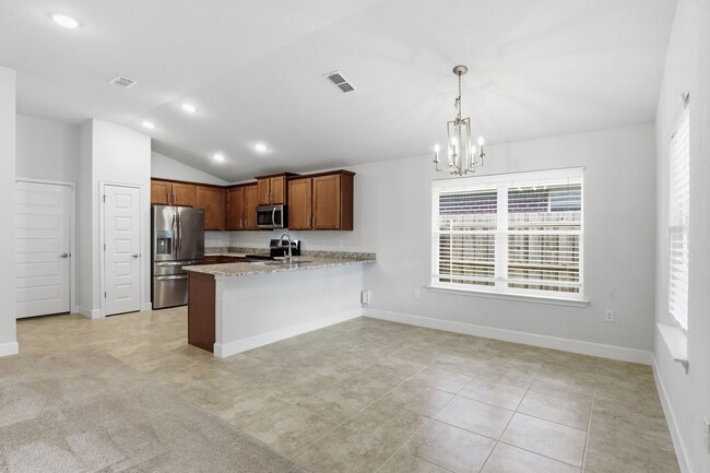 Building Photo - Newer Home in Alachua's Savannah Station