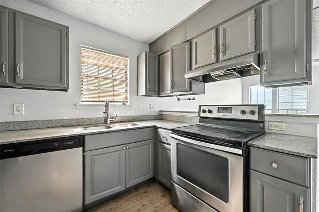 Foto del edificio - 4949 Miller Ave