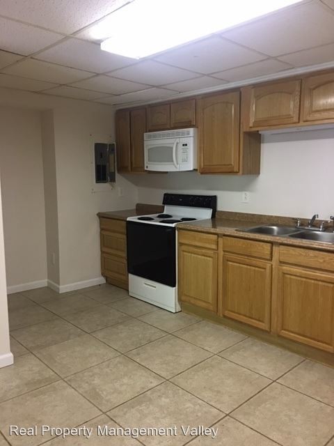 2 Br 1 Bath House 4705 Spring Road House For Rent In Huntington Wv Apartments Com