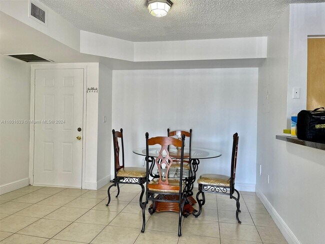 Building Photo - 15221 SW 80th St