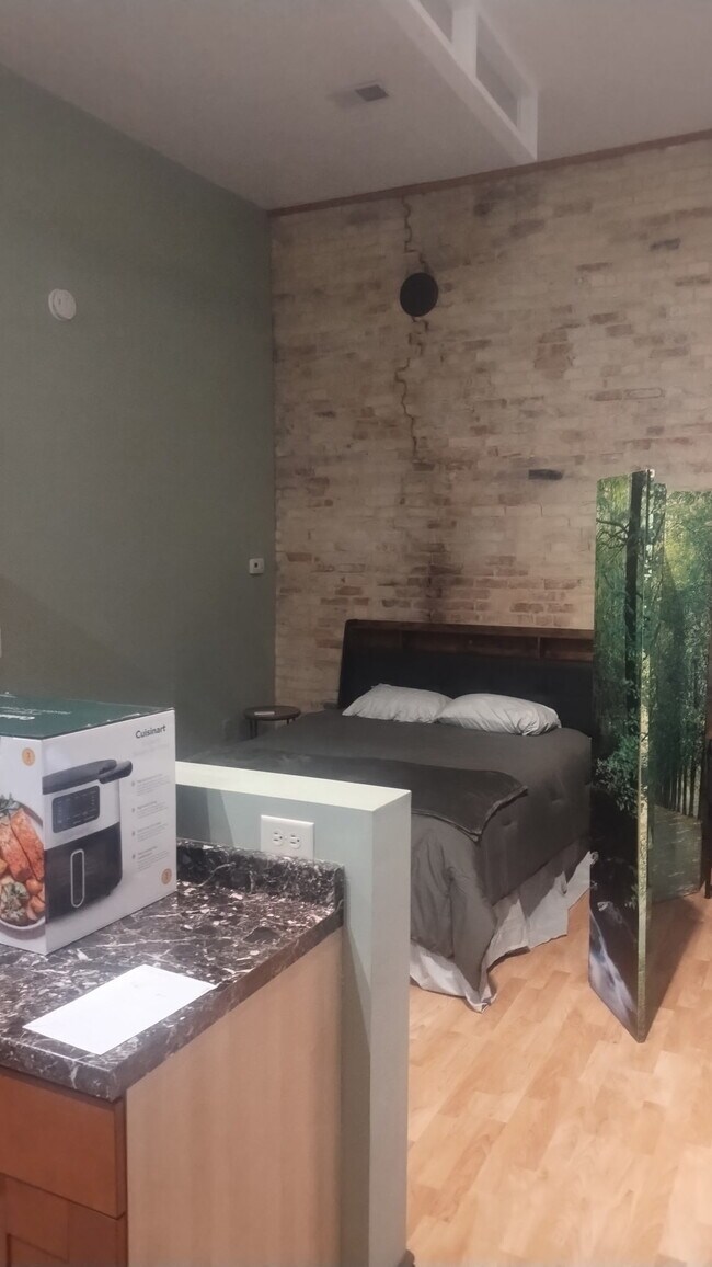 Foto del edificio - 327 Main St