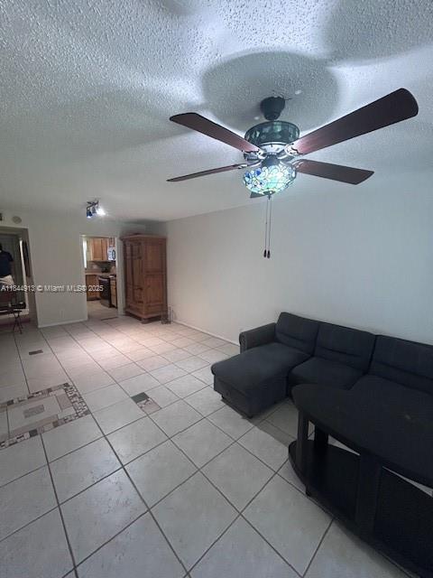 Foto del edificio - 5090 SW 64th Ave