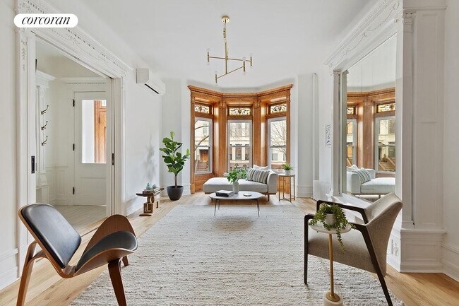 Foto del edificio - 930 Lincoln Pl