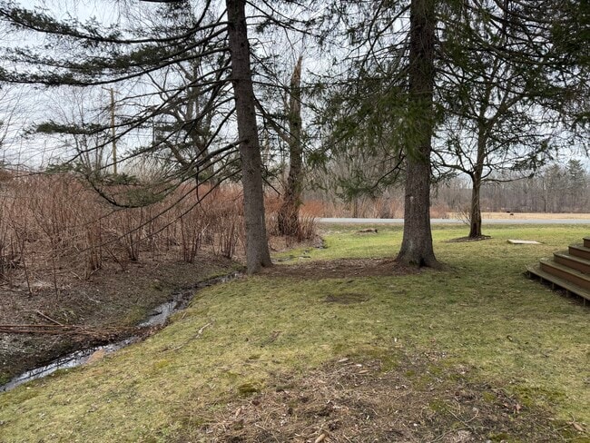 Building Photo - 100 Summerset Rd