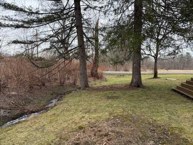 Foto del edificio - 100 Summerset Rd