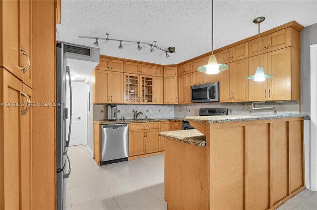Foto del edificio - 4011 Meridian Ave