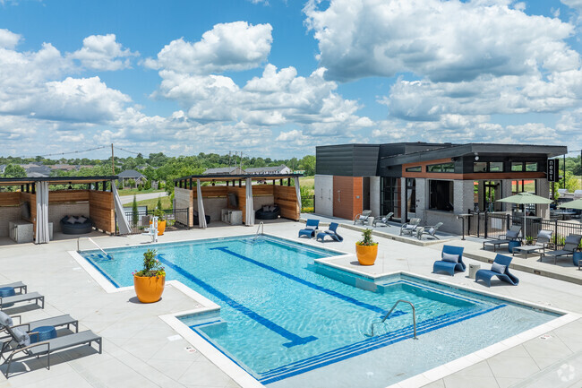 Piscina - The Terra Apartment Homes