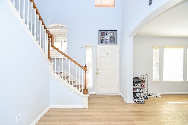 Foto del edificio - 20418 Linden Tree Dr