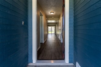 Building Photo - 2027 Alabama St