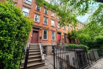 Building Photo - 232 1/2 3rd St