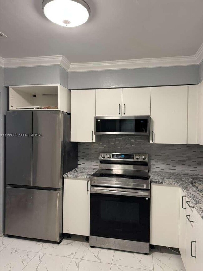 Foto del edificio - 6610 Johnson St
