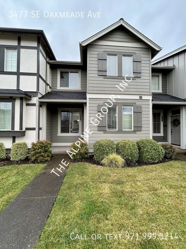 Primary Photo - Newer 3 bedroom townhome in new community!