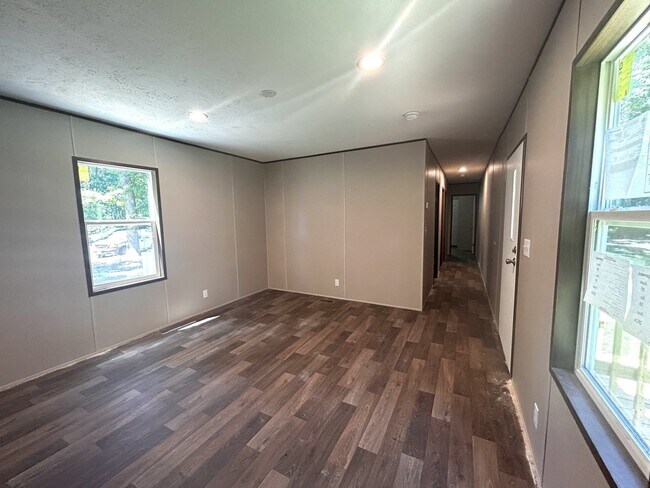Foto del edificio - Brand new 4BR Mobile Home - Country living with City convenience!