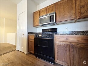 Building Photo - 4005 Pepper Thorn Ave