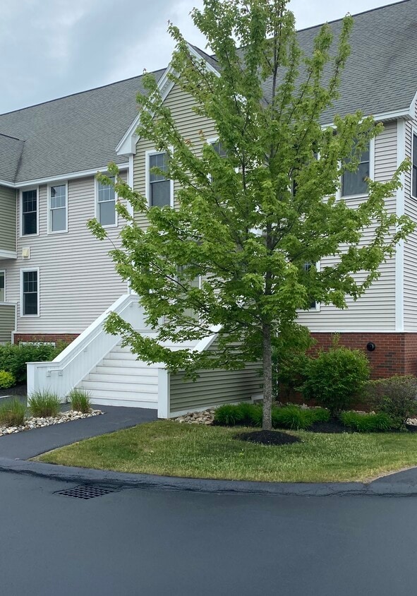 Heron Cove - 6 Cormorant Pl (South Portland, ME)