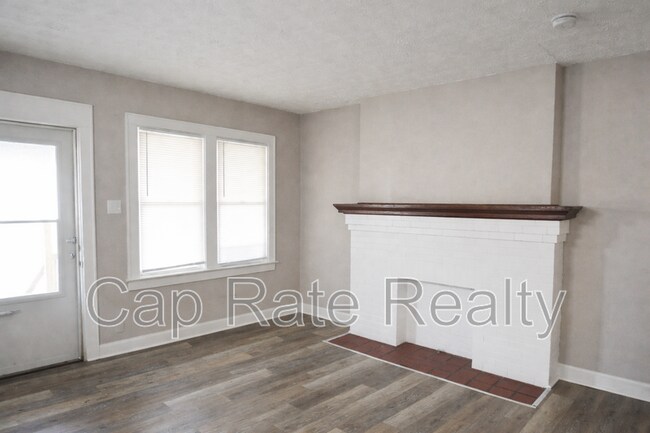 Foto del edificio - 1111 E 22nd Ave