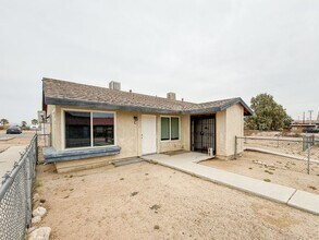 Building Photo - 5839 Bagley Ave