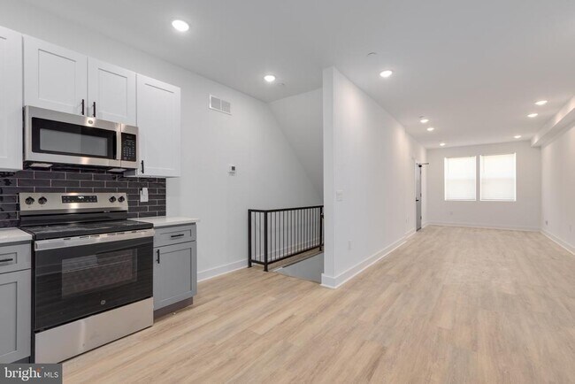 Foto del edificio - 2061 N 8th St