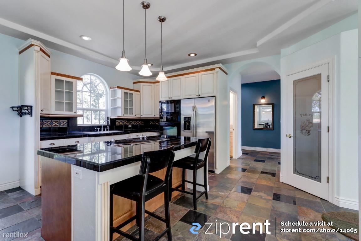 Primary Photo - 2 br, 3 bath House - 867 E Willow Ave, Man...