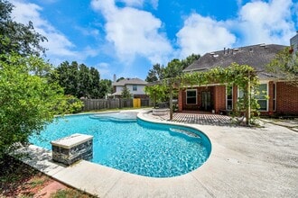 Building Photo - 20510 Pioneer Bend Ct
