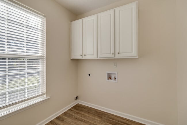 Foto del edificio - 35 Putters Pl