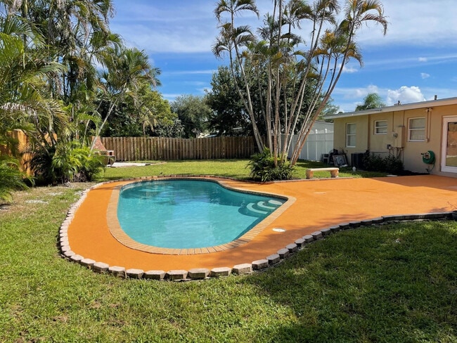 Foto del edificio - 1809 NW 13th Ct